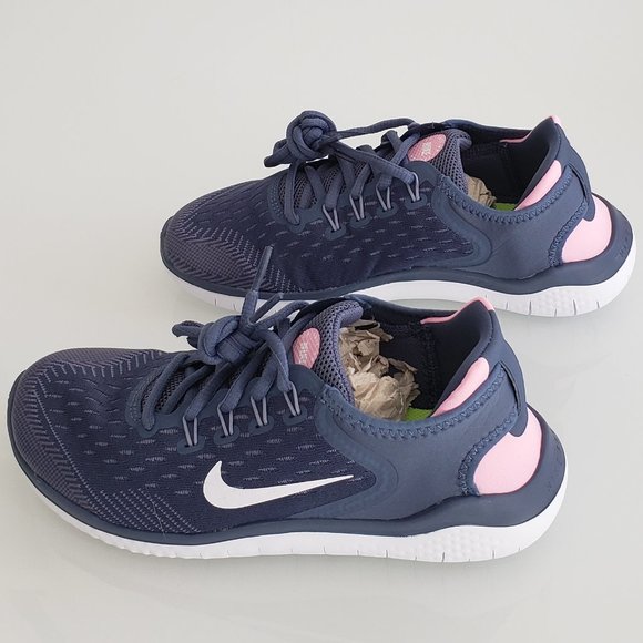 Girls Nike Free RN Size 4.5 - Picture 6 of 8